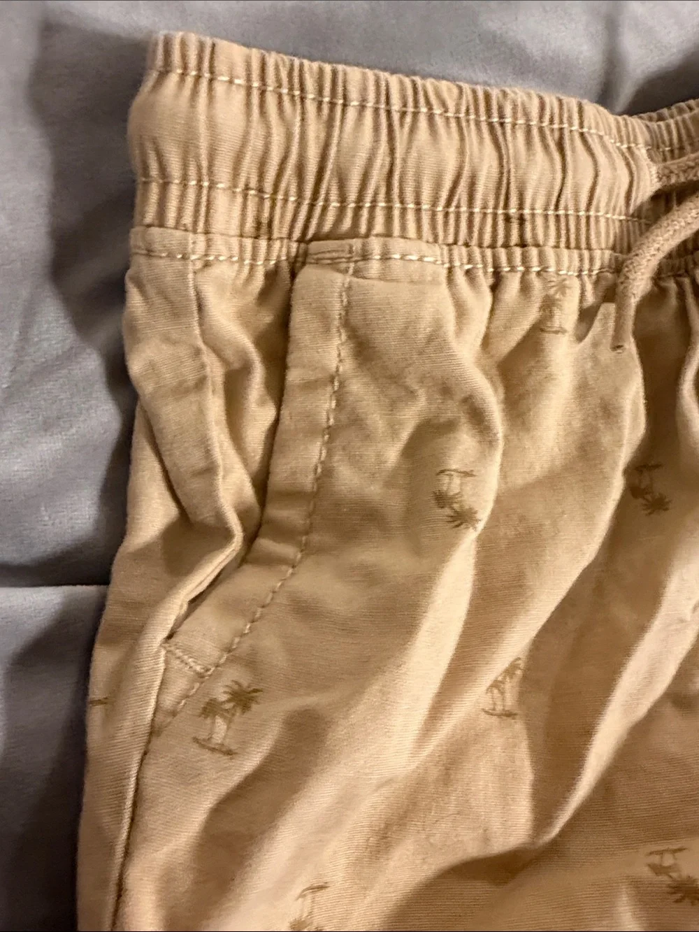 OshKosh B'gosh Tan Palm-Print Elastic Waist Shorts